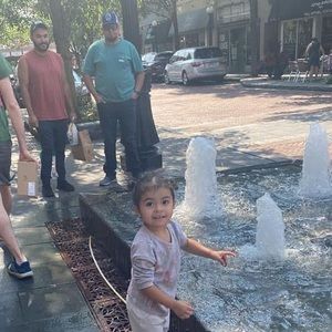 Meet your Posher, Sonia